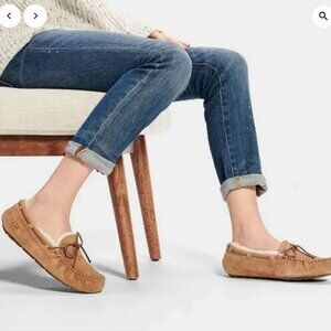 Ugg Australia Dakota‎ Chesnut Brown Suede Moccasin Wool Fur Slippers Size 6